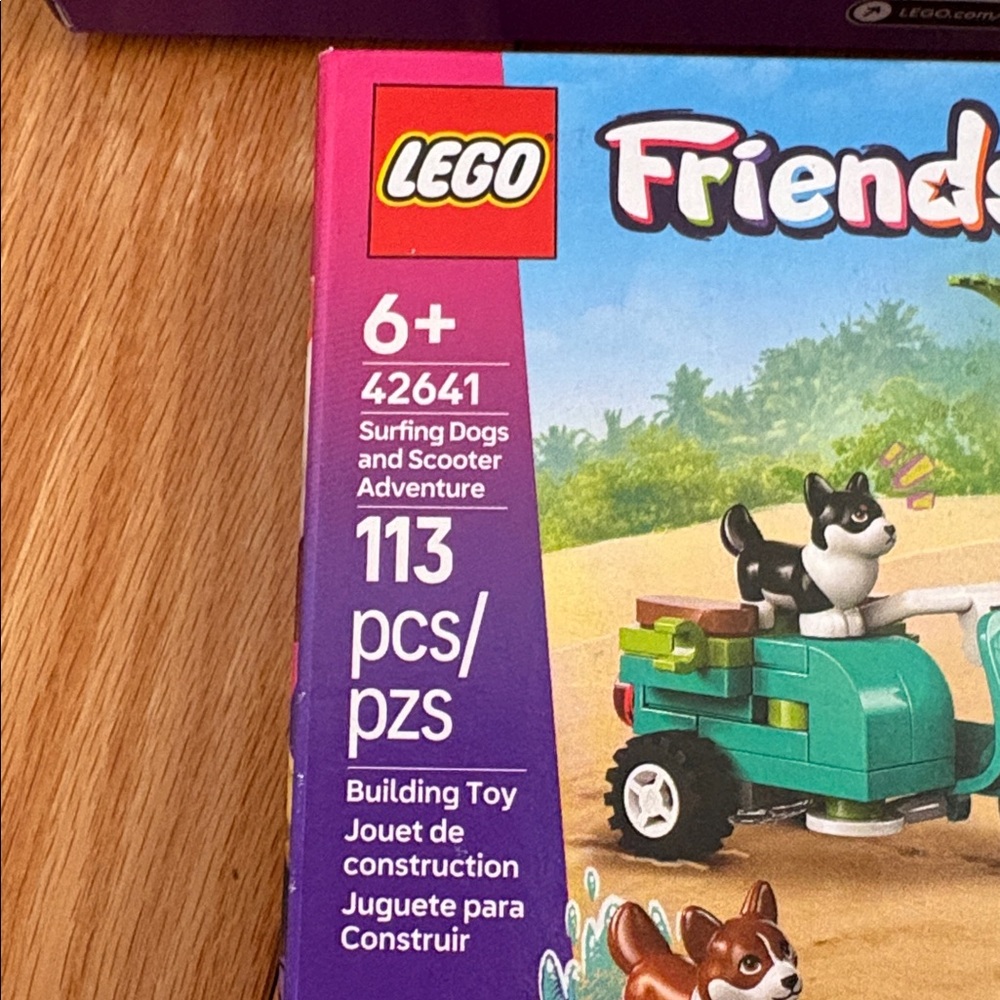 LEGO Friends Hair Salon & Accessories Store #42662 & Surfing dogs #42641 - Picture 5 of 5